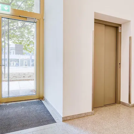 Aparthotel Limehome Wallstrasse - Digital Access 3*