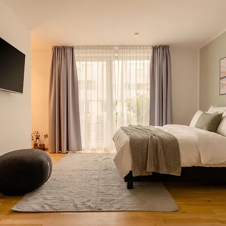 Aparthotel Limehome Wallstrasse - Digital Access 3*