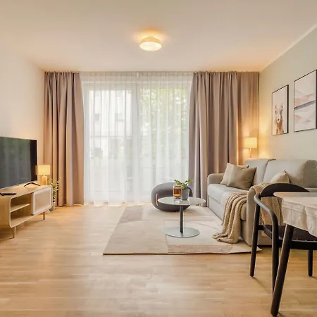 Limehome Wallstraße Aparthotel 3*