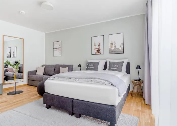 Limehome Wallstrasse - Digital Access Aparthotel Dresden