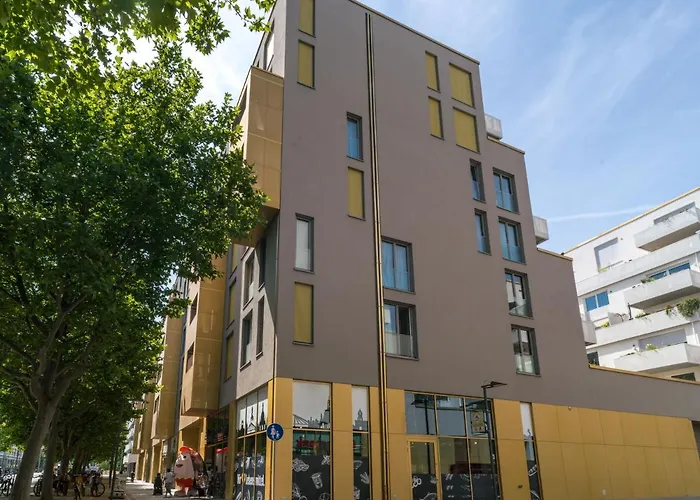 Limehome Wallstrasse - Digital Access 3* Dresden